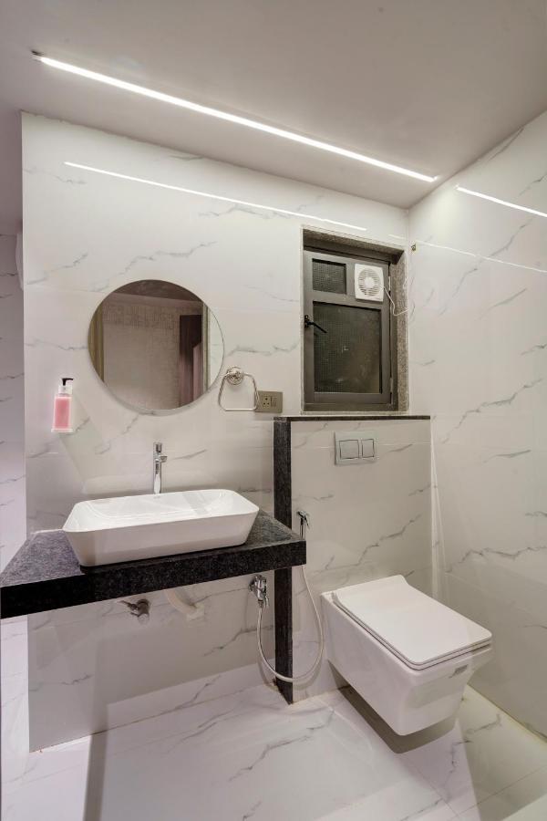 אחמדאבאד Hotel Sparsh Divine מראה חיצוני תמונה